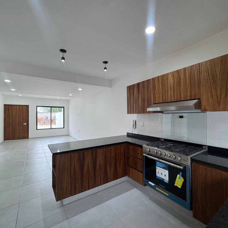 Casa Nueva en Venta Lomas del Dorado