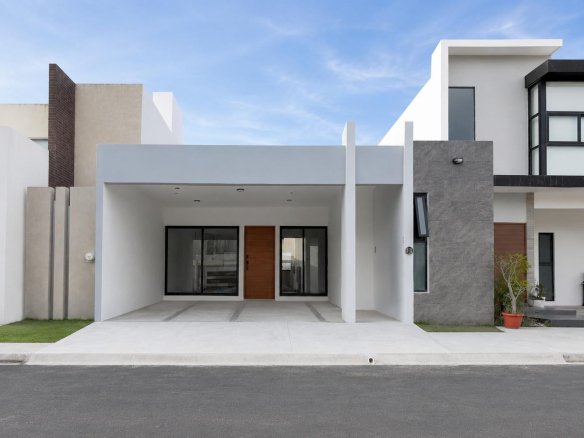 Casa Nueva en Venta Lomas de La Rioja