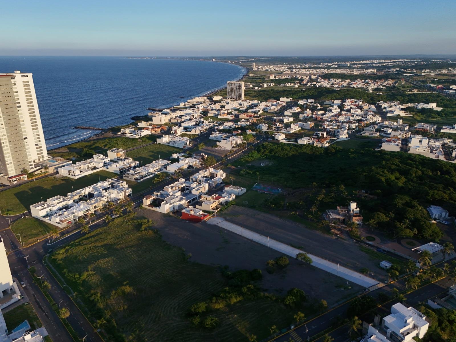 Casa Nueva en Venta Playas del Conchal