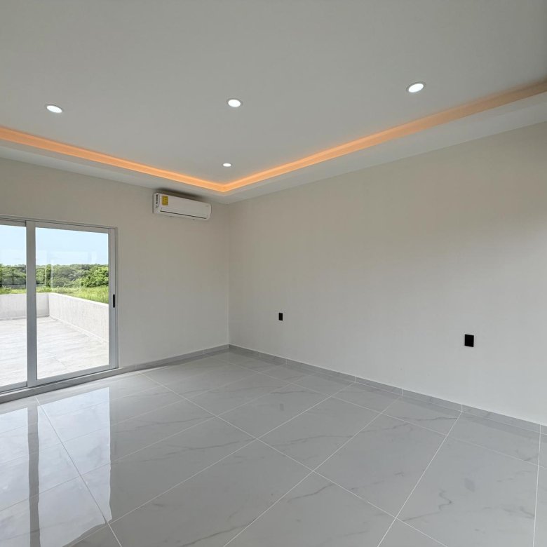 Casa Nueva en Venta Las Palmas