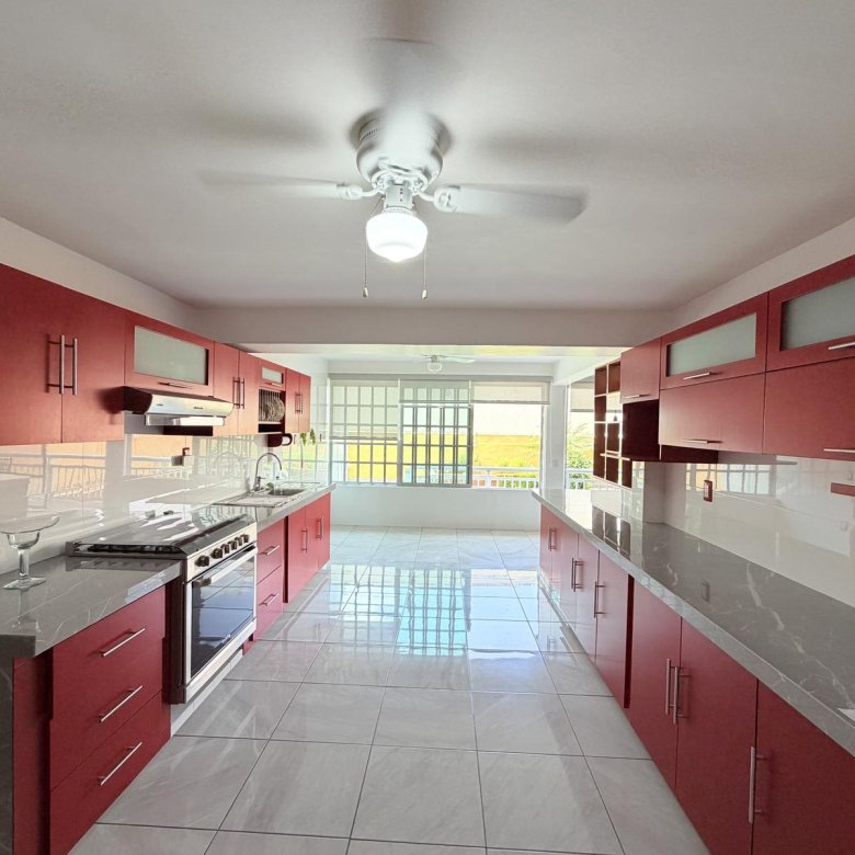 Casa en Venta Jardines de Mocambo