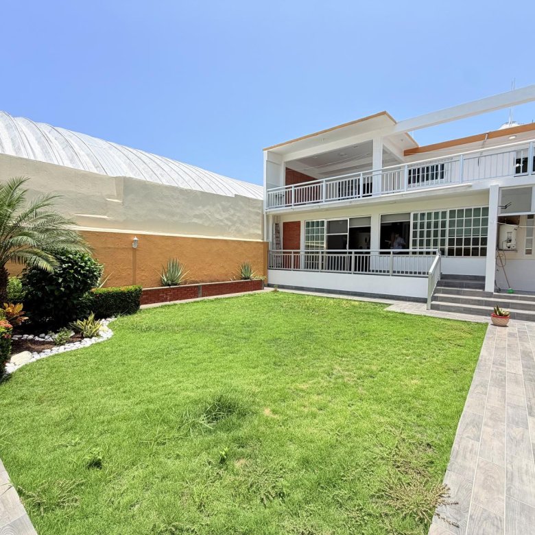 Casa en Venta Jardines de Mocambo