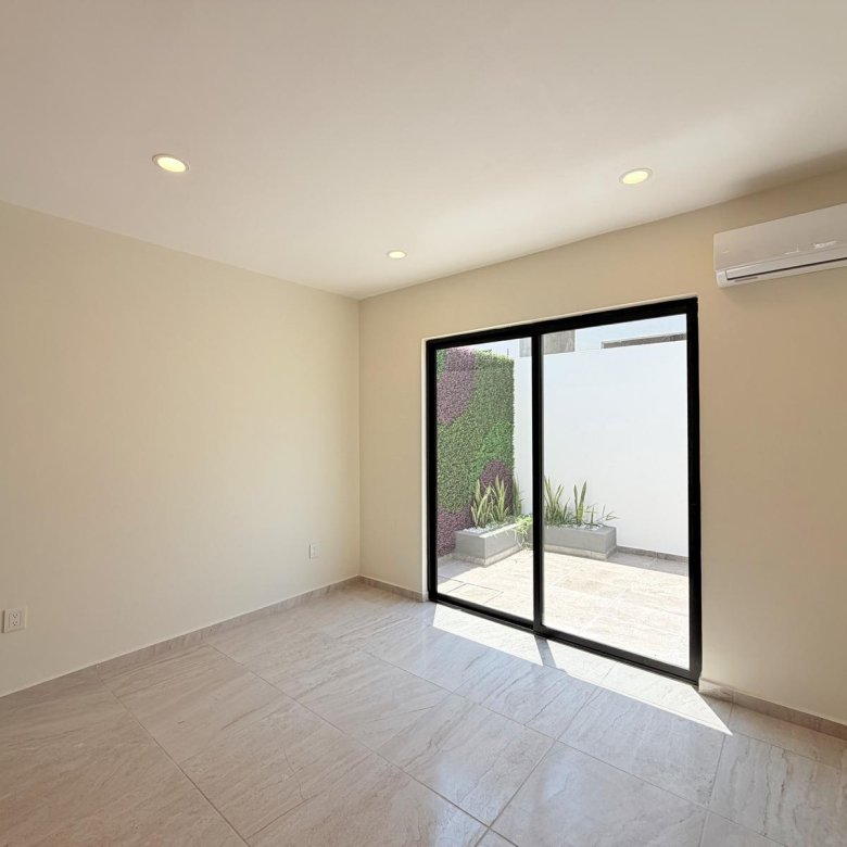 Casa Nueva en Venta Punto Lomas
