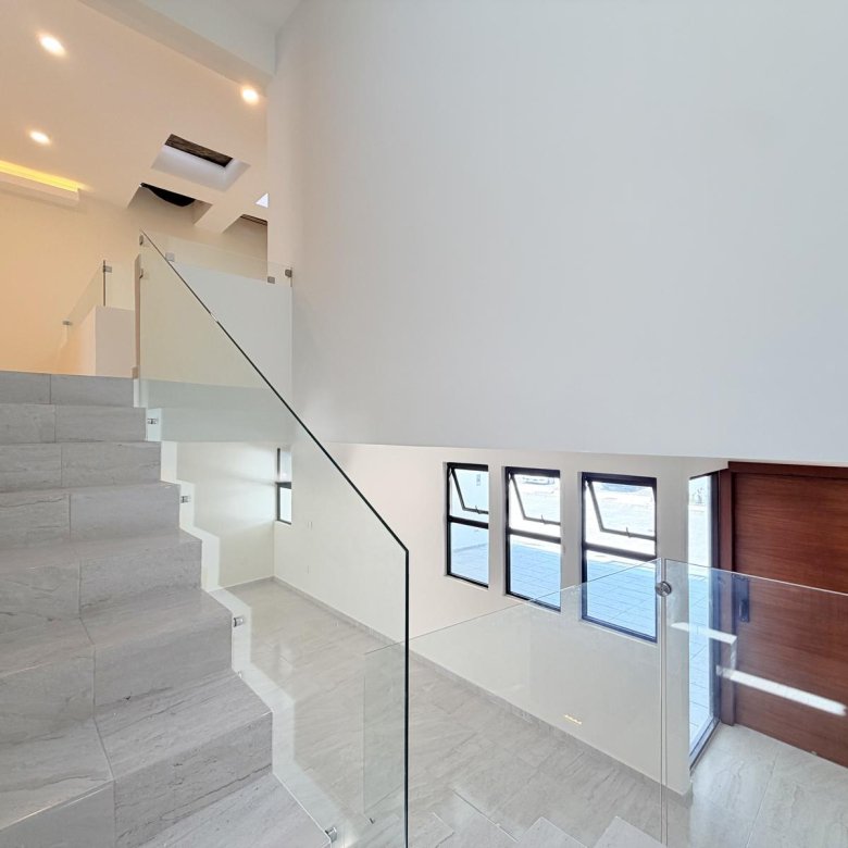 Casa Nueva en Venta Punto Lomas