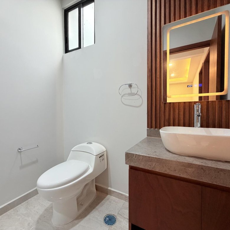 Casa Nueva en Venta Punto Lomas