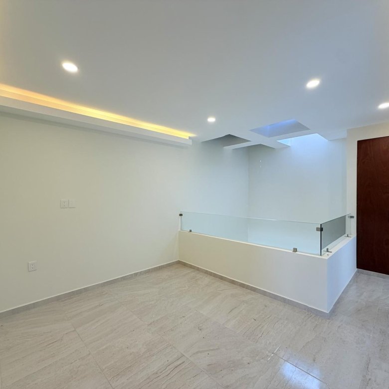 Casa Nueva en Venta Punto Lomas