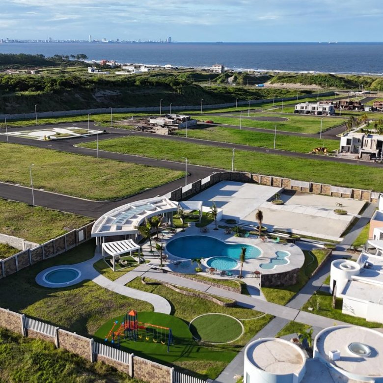 Casa en Nueva en Venta Lomas del Mediterraneo