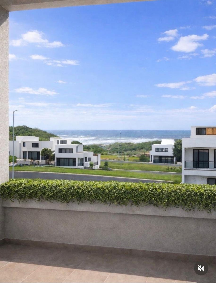 Casa en Nueva en Venta Lomas del Mediterraneo
