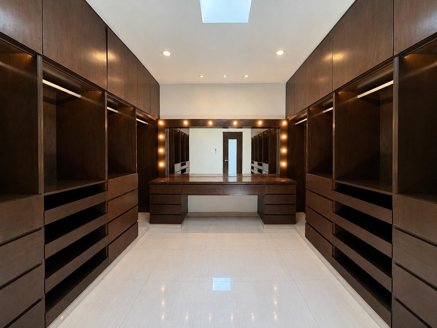 Casa Nueva en Venta Punta Tiburon