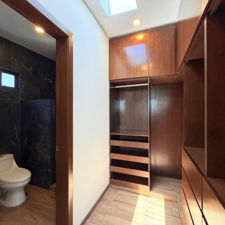 Casa Nueva en Venta Punta Tiburon