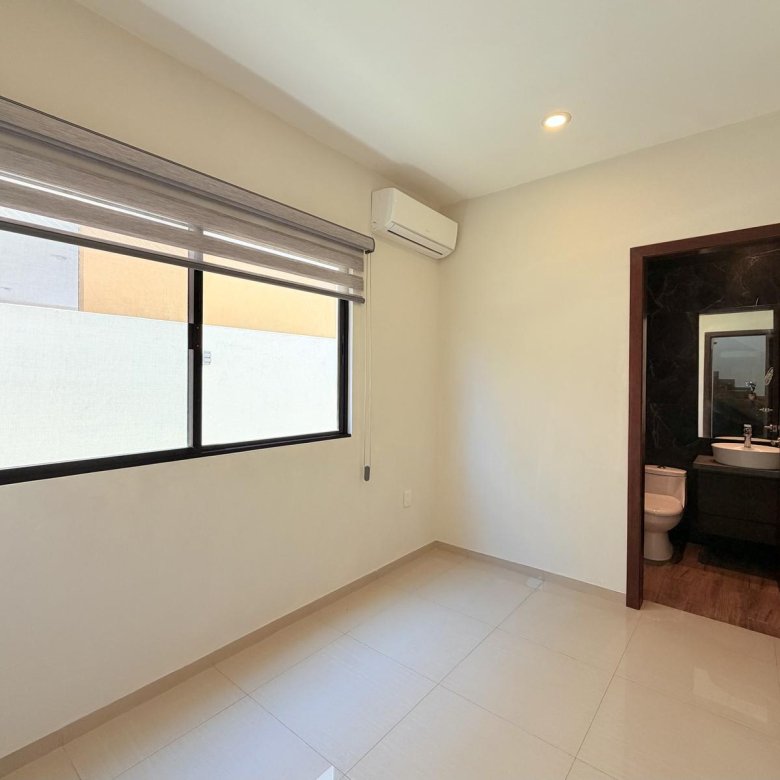 Casa Nueva en Venta Punta Tiburon