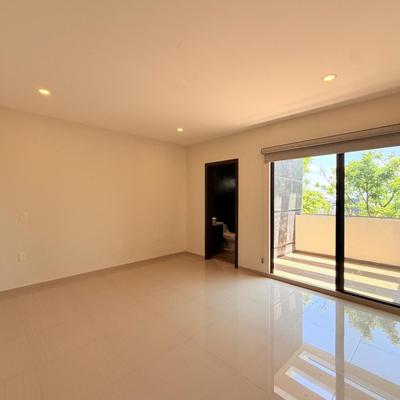 Casa Nueva en Venta Punta Tiburon