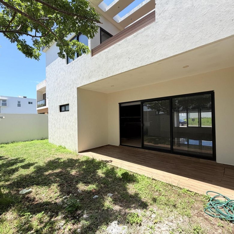 Casa Nueva en Venta Punta Tiburon