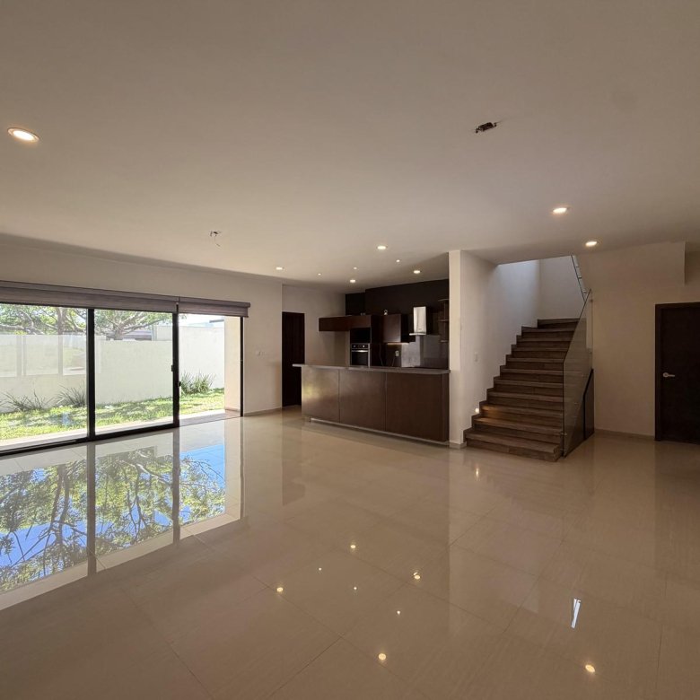Casa Nueva en Venta Punta Tiburon