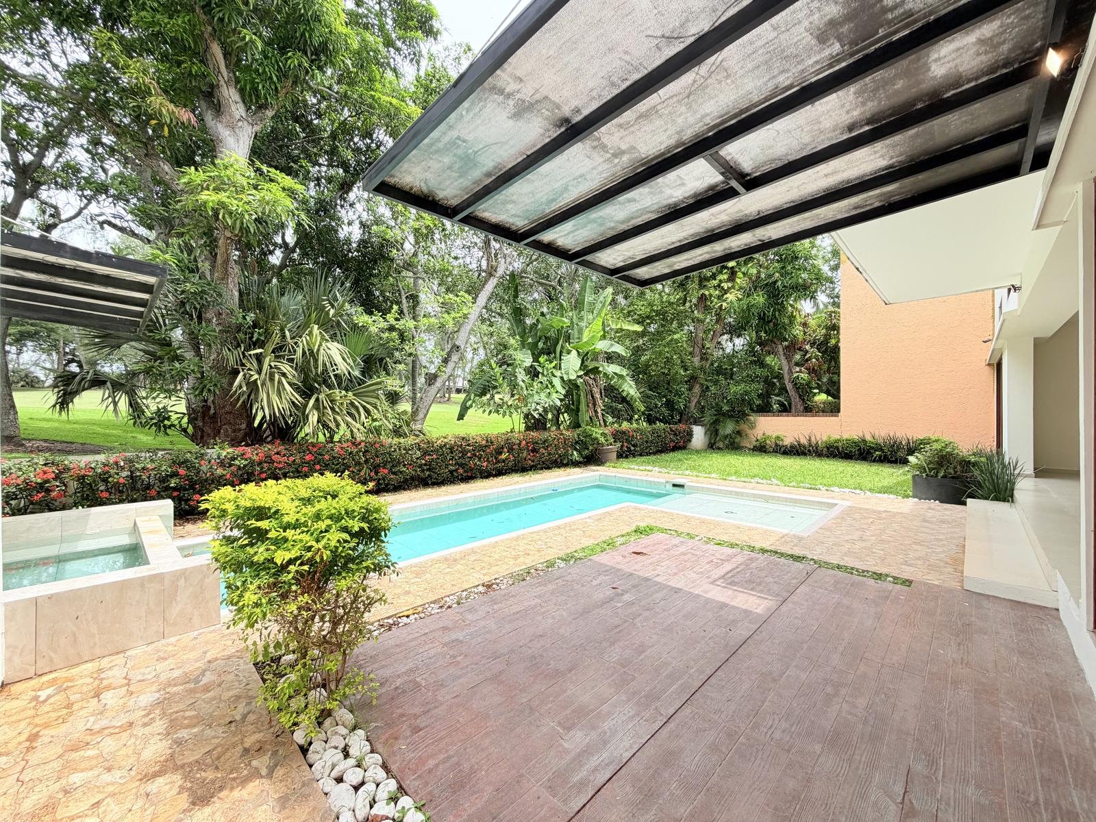 Casa en Venta Club de Golf Villa Rica