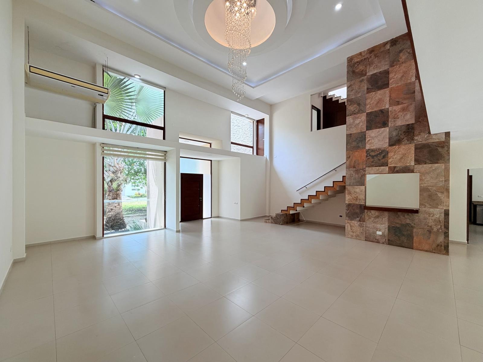 Casa en Venta Club de Golf Villa Rica