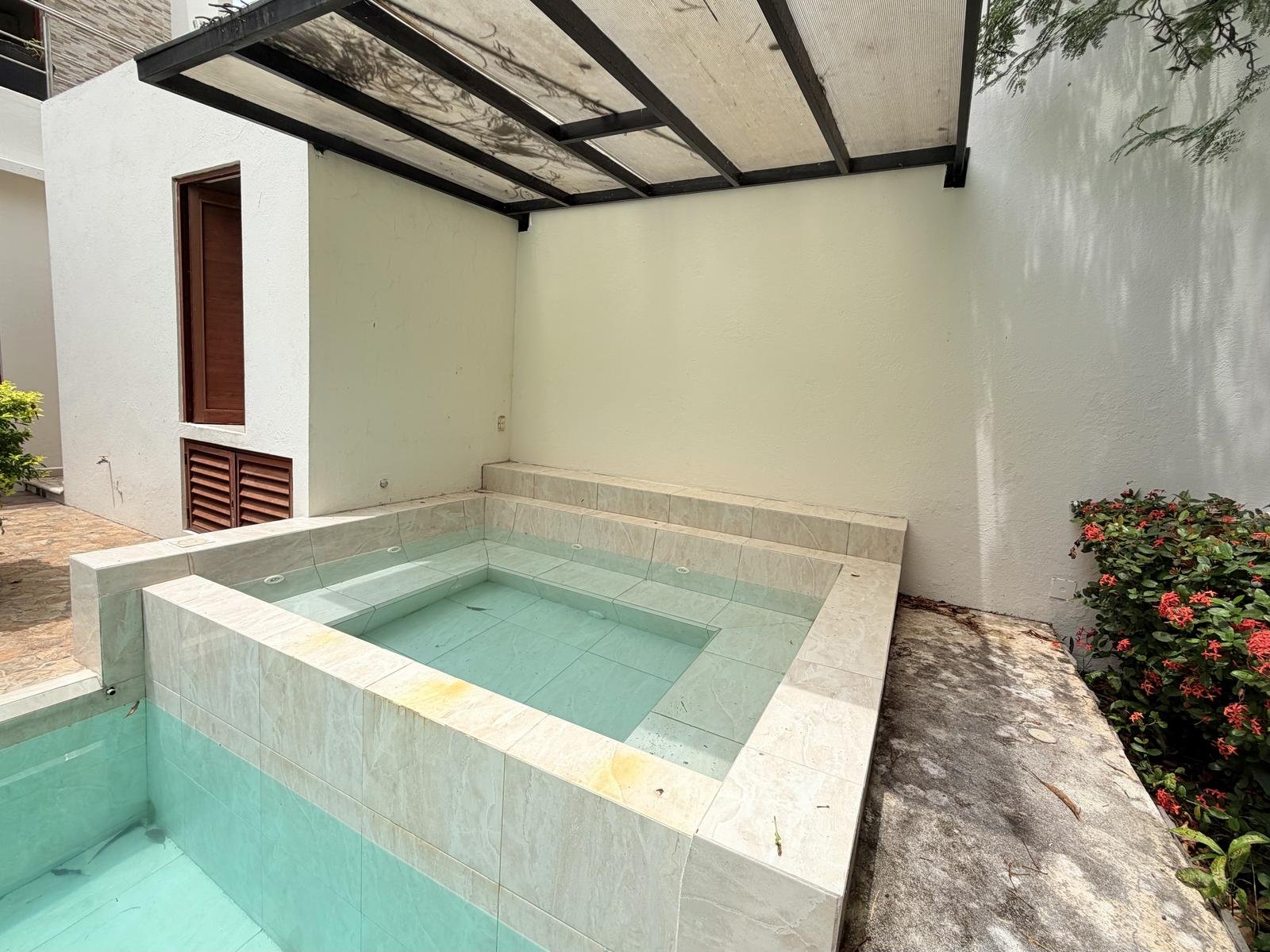 Casa en Venta Club de Golf Villa Rica