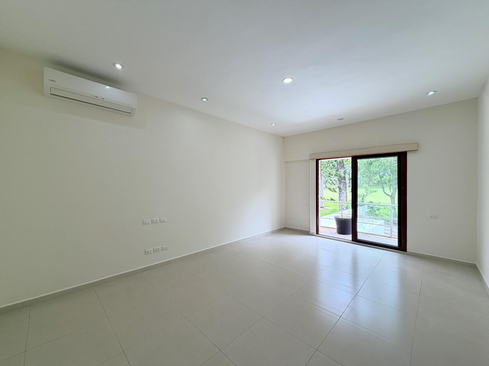 Casa en Venta Club de Golf Villa Rica
