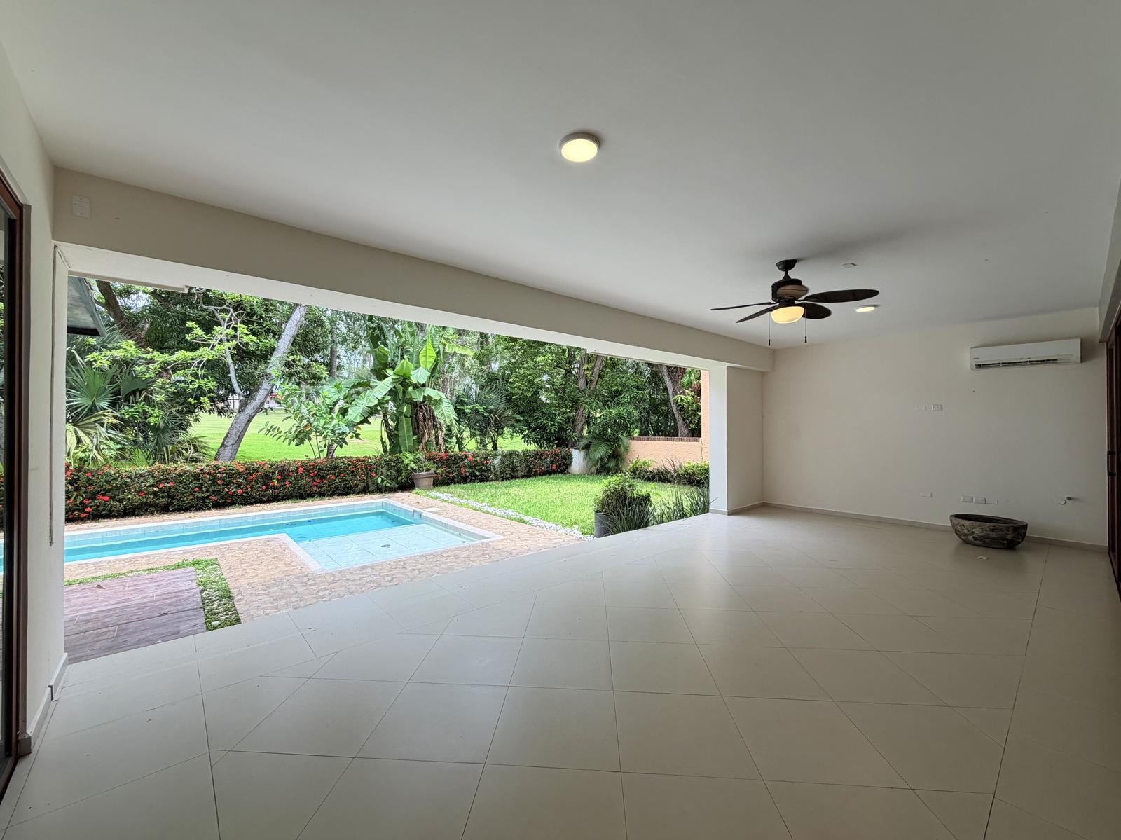 Casa en Venta Club de Golf Villa Rica