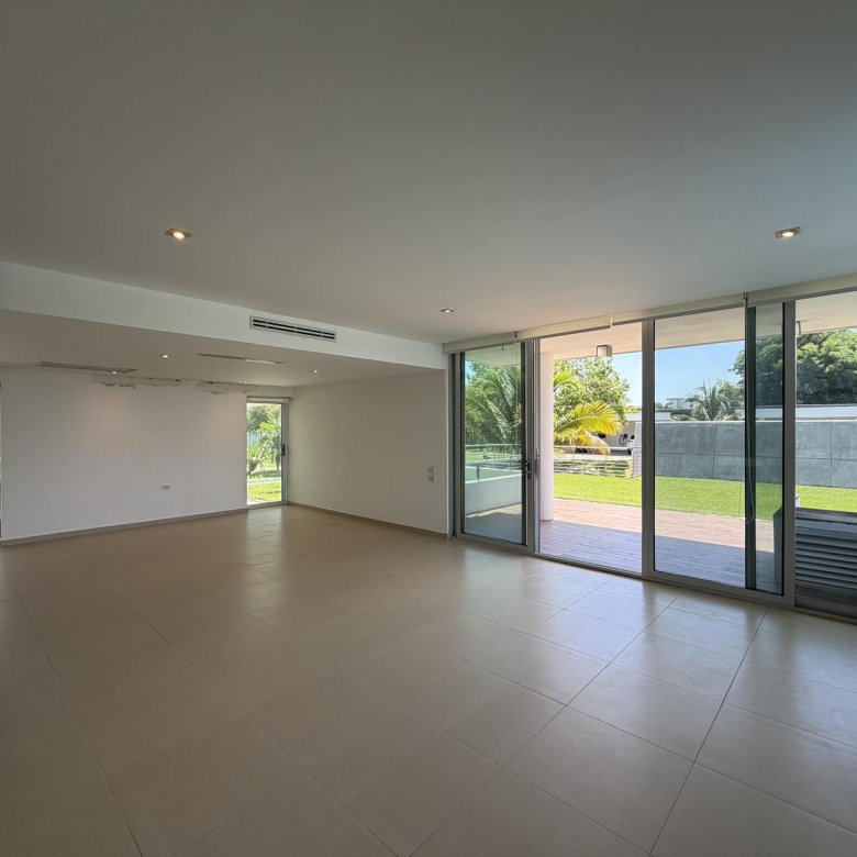 Casa en Venta Condominio Rambla Paraiso del Estero con embarcadero