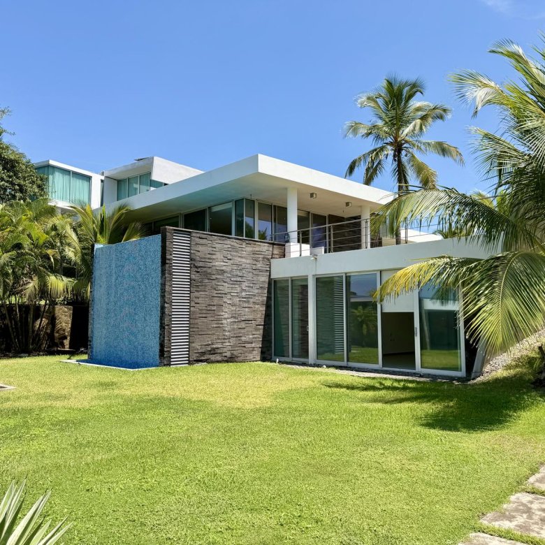 Casa en Venta Condominio Rambla Paraiso del Estero con embarcadero