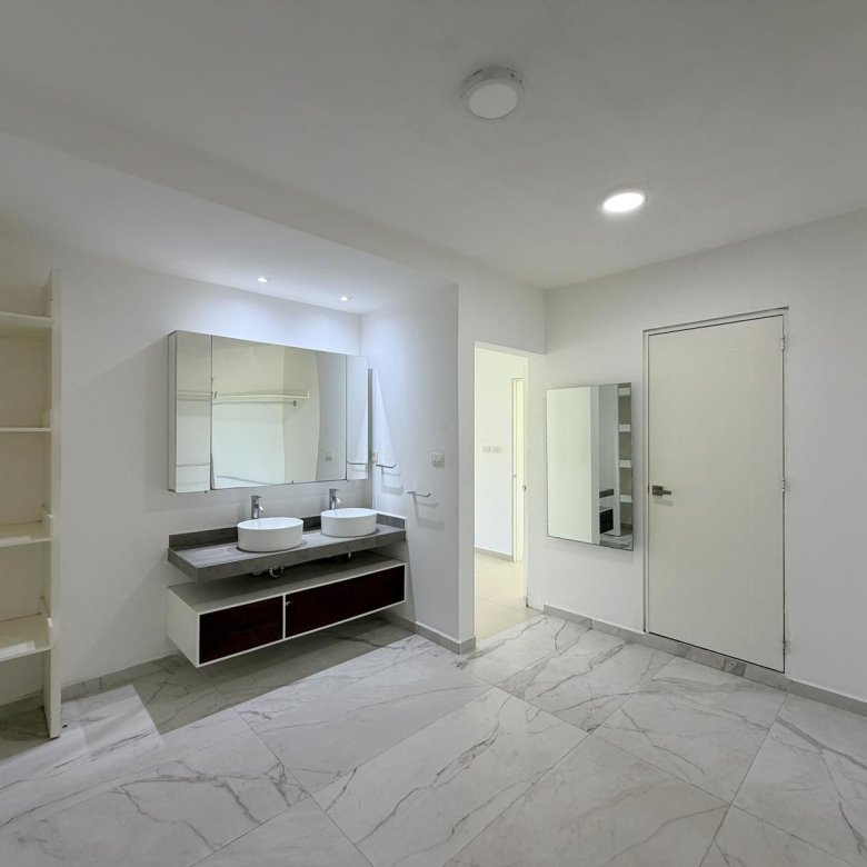 Casa en Venta Condominio Rambla Paraiso del Estero con embarcadero