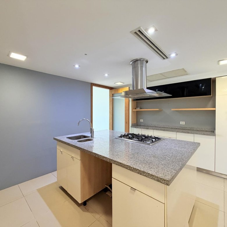 Casa en Venta Condominio Rambla Paraiso del Estero con embarcadero