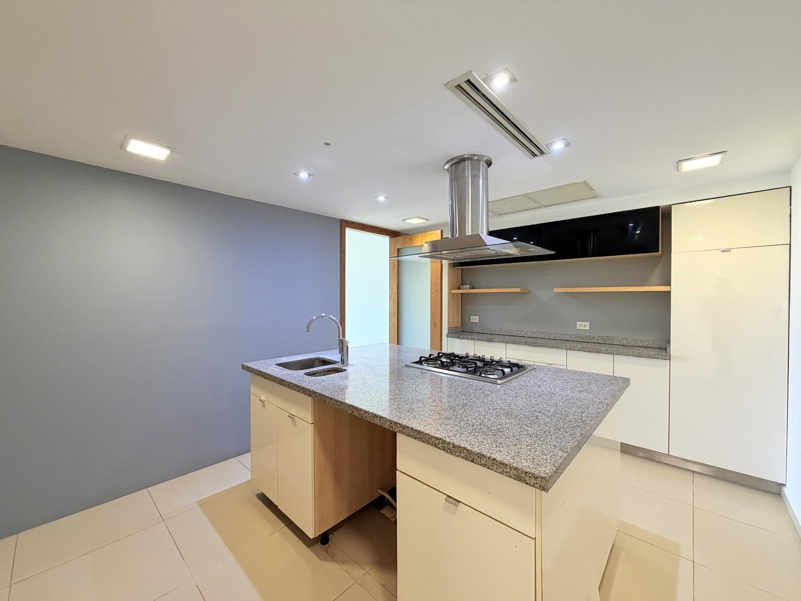 Casa en Venta Condominio Rambla Paraiso del Estero con embarcadero