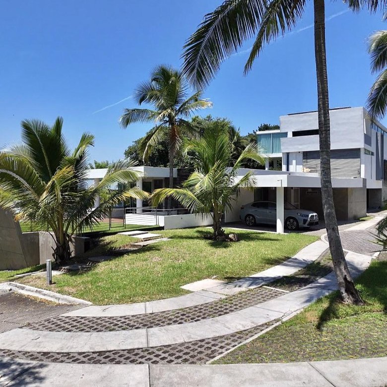 Casa en Venta Condominio Rambla Paraiso del Estero con embarcadero