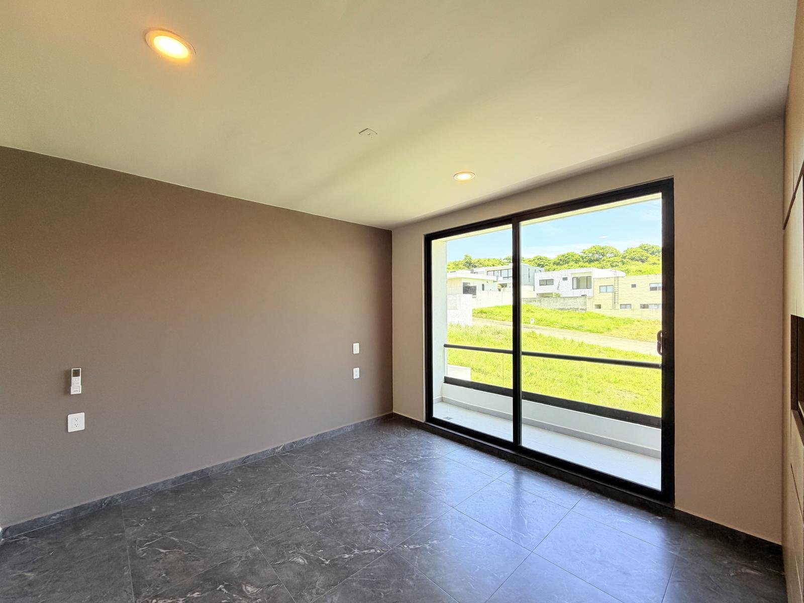 Casa Nueva en Venta Punta Tiburon
