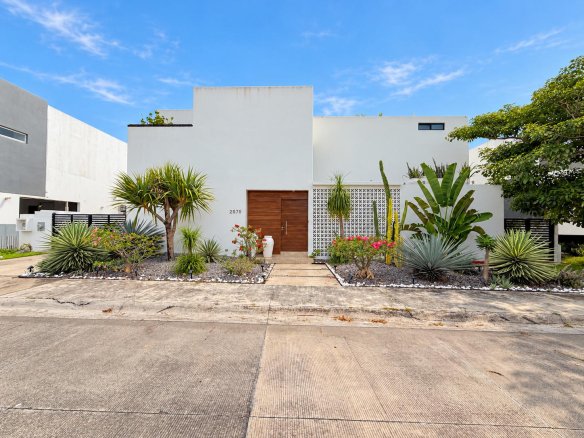 Casa Nueva en Venta Punta Tiburon Marinas