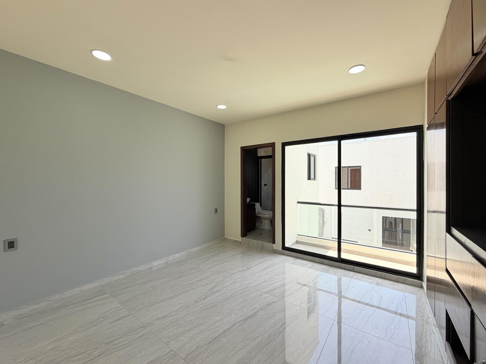 Casa Nueva en Venta Punto Lomas