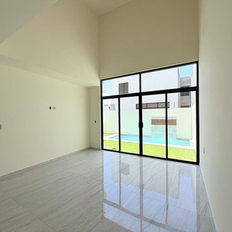 Casa Nueva en Venta Punto Lomas