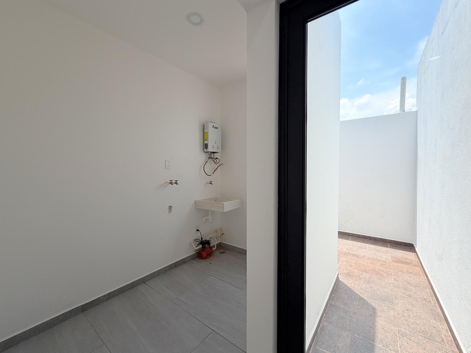 Casa Nueva en Venta Punto Lomas