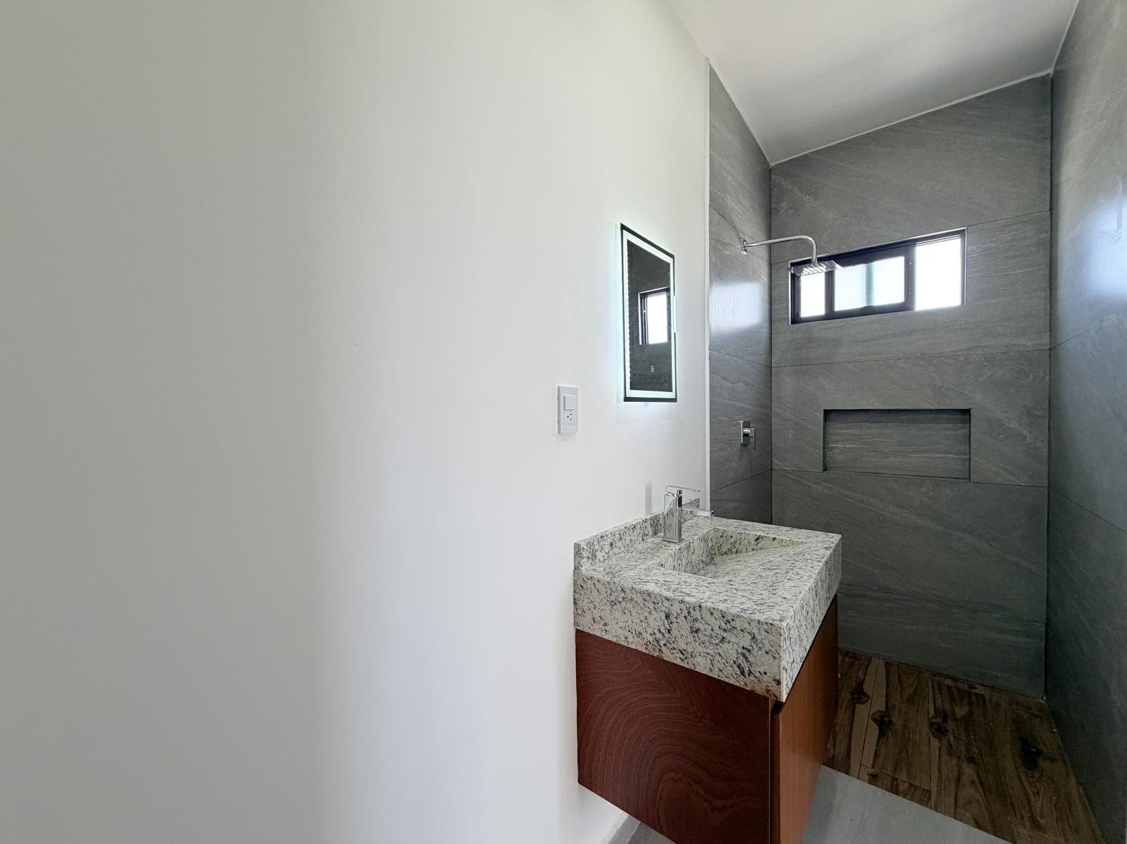 Casa Nueva en Venta Punto Lomas
