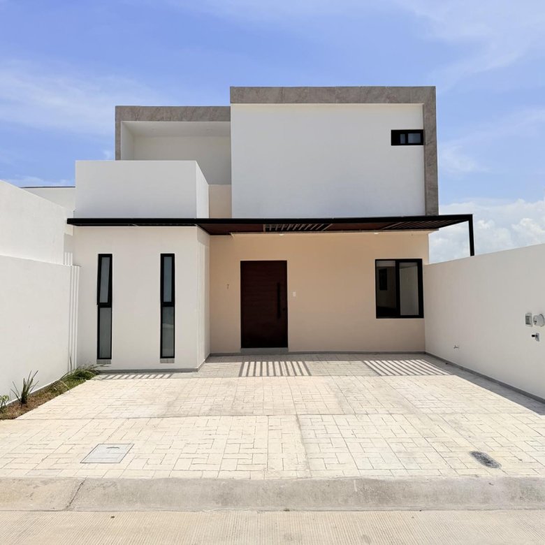 Casa Nueva en Venta Punto Lomas