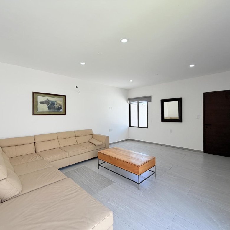 Casa Nueva en Venta Punto Lomas