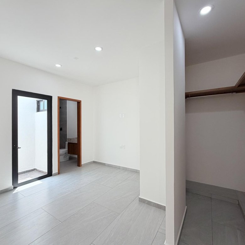 Casa Nueva en Venta Punto Lomas