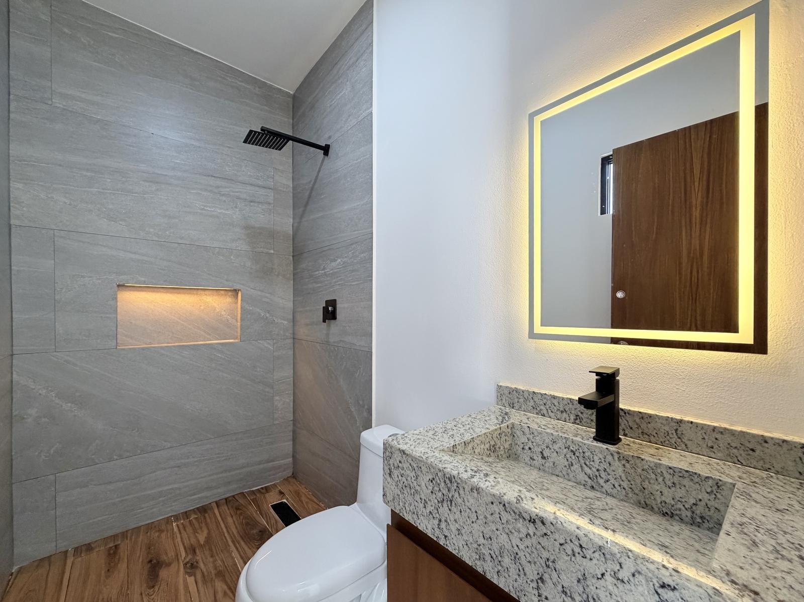 Casa Nueva en Venta Punto Lomas