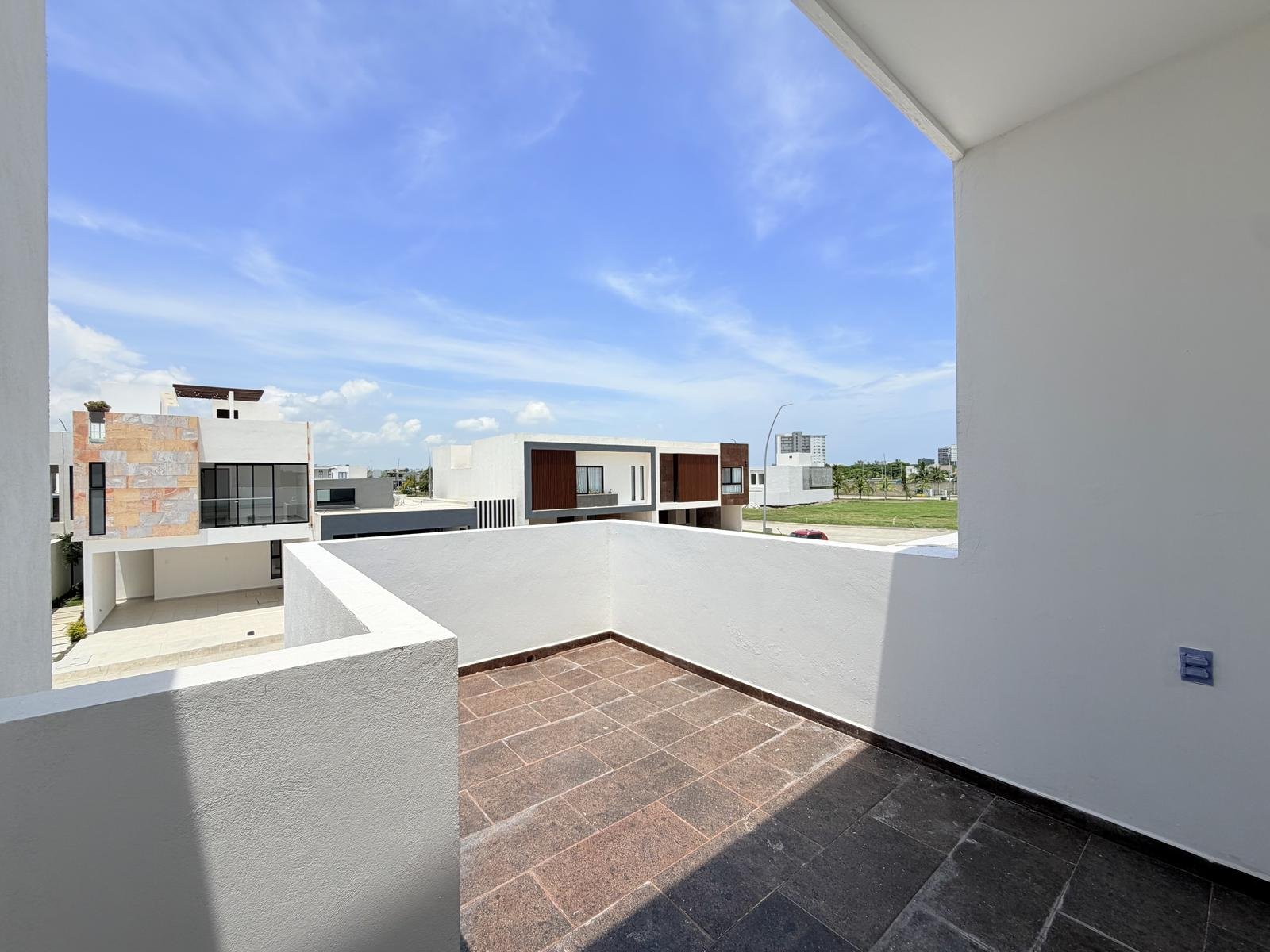 Casa Nueva en Venta Punto Lomas