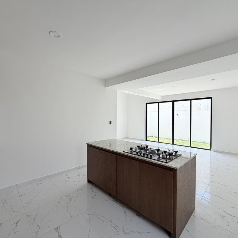 Casa Nueva en Venta Punto Lomas