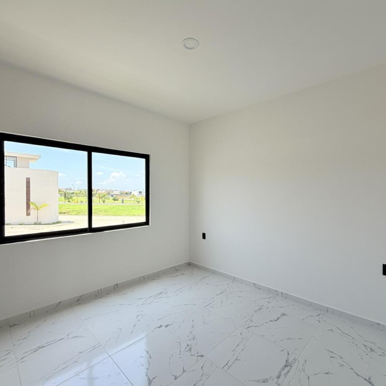 Casa Nueva en Venta Punto Lomas