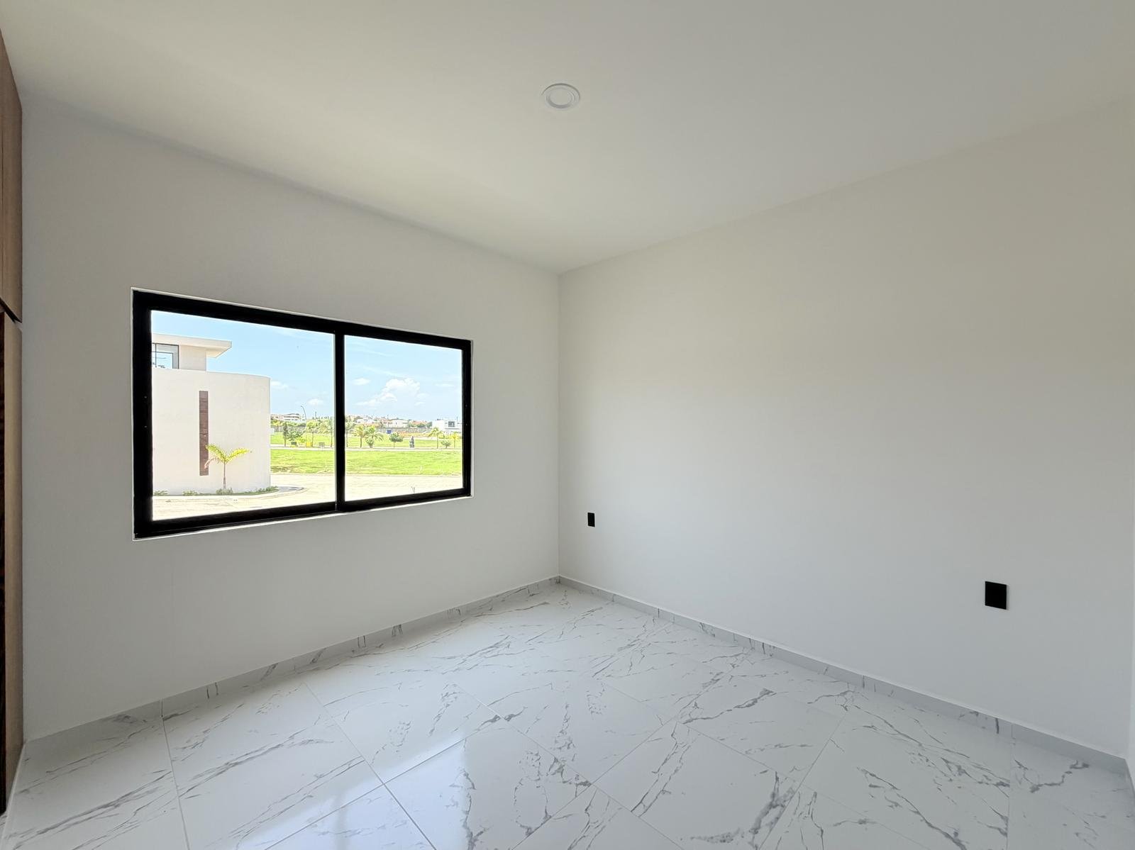 Casa Nueva en Venta Punto Lomas