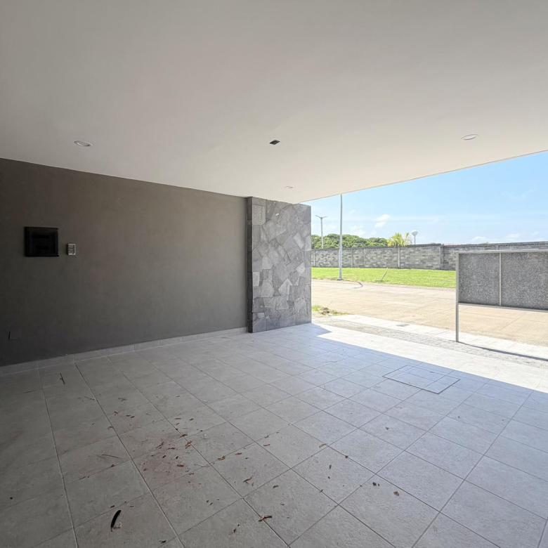 Casa Nueva en Venta Punto Lomas