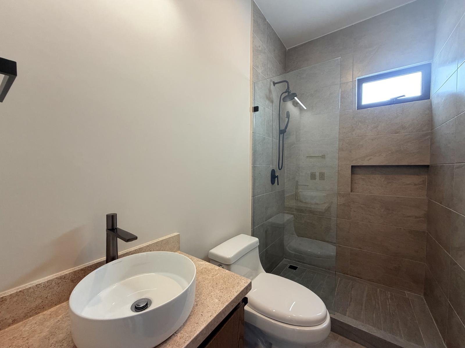 Casa Nueva en Venta Punto Lomas