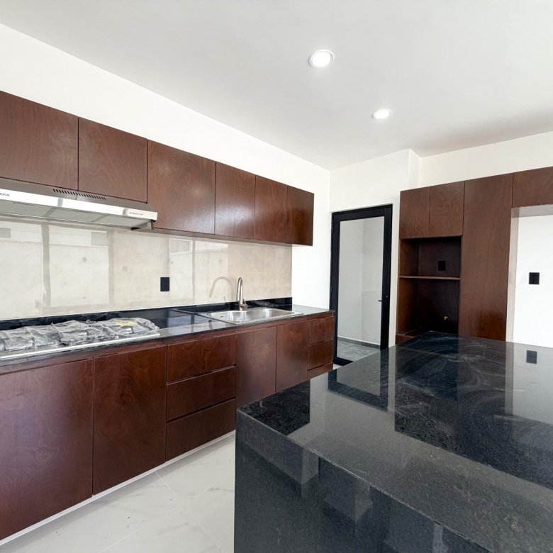 Casa Nueva en Venta Lomas del Dorado