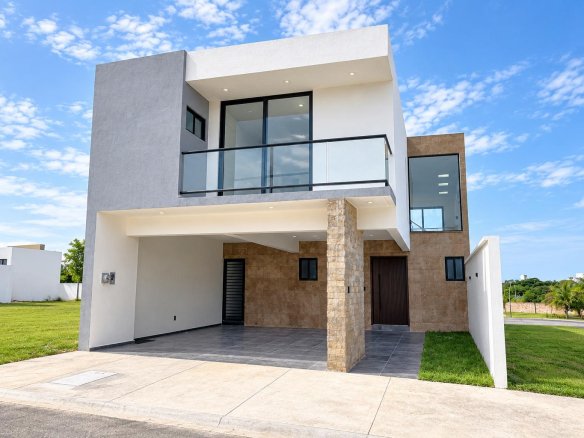 Casa Nueva en Venta Lomas del Dorado