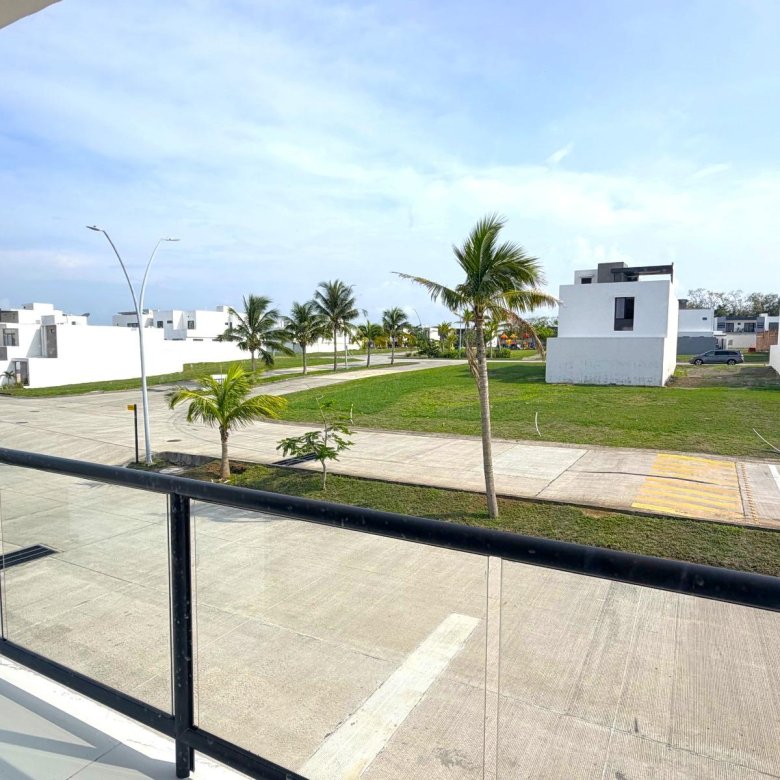 Casa Nueva en Venta Lomas del Dorado