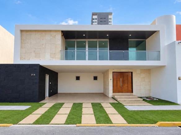 Casa en Renta Playas del Conchal