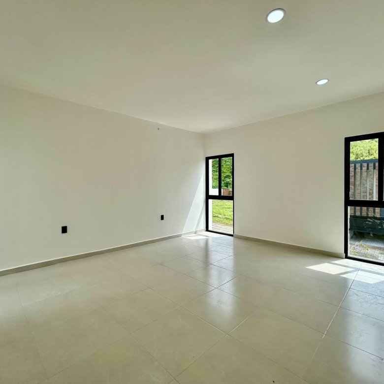 Casa Nueva en Venta Punta Tiburon